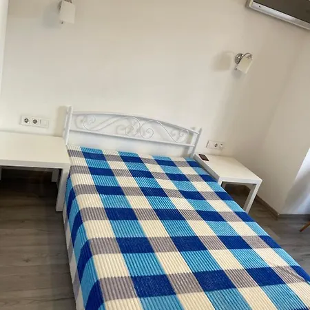 Apartment On Pishonivs'ka *